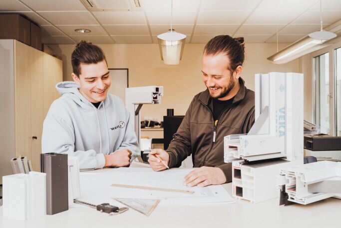 Studierendenpraktikum / Abschlussarbeit im Bereich Entwicklung von Dekorfolien, 1. Bild