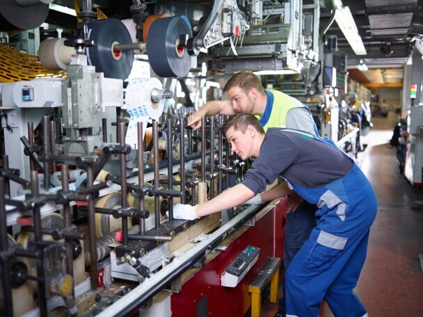 Extrusions- und Kaschierfachmann Plattenextrusion (m/w/d), 1. Bild
